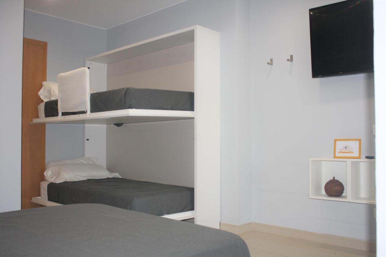 ברצלונה Alguera Hola Apartments מראה חיצוני תמונה