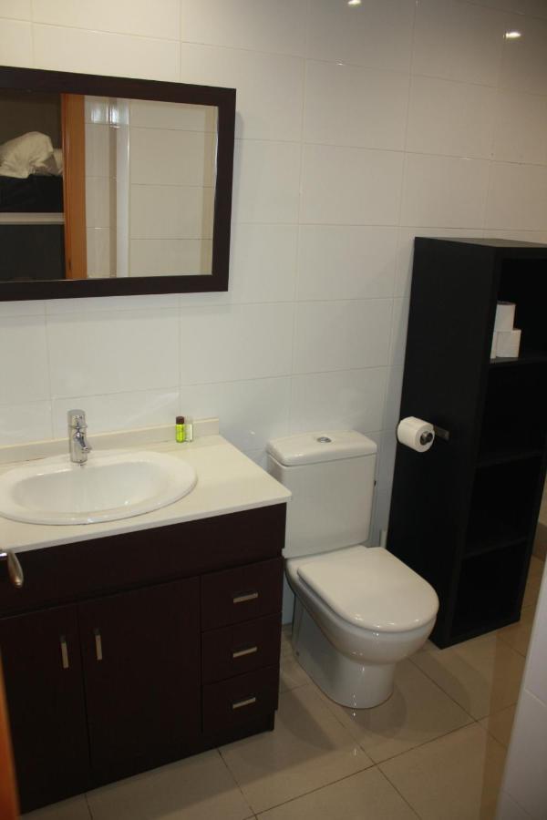 ברצלונה Alguera Hola Apartments מראה חיצוני תמונה